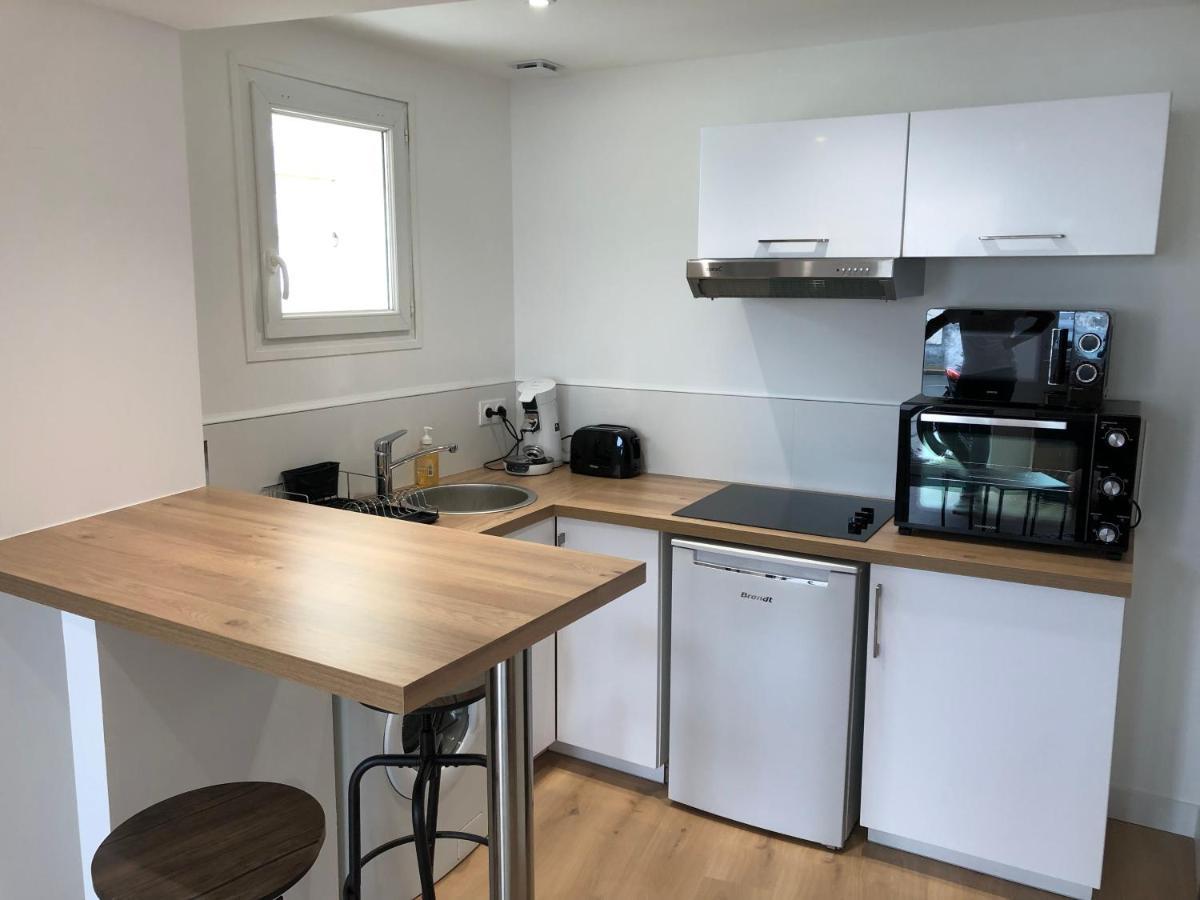 Terra Studio Cosy Et Calme Proche Du Centre Avec Parking Tv Et Wifi La Rochelle  Exterior photo
